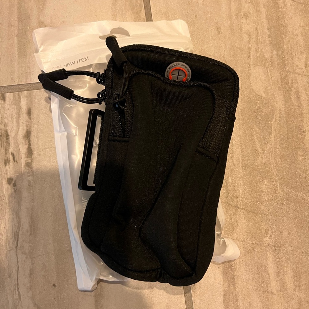 Sports armband